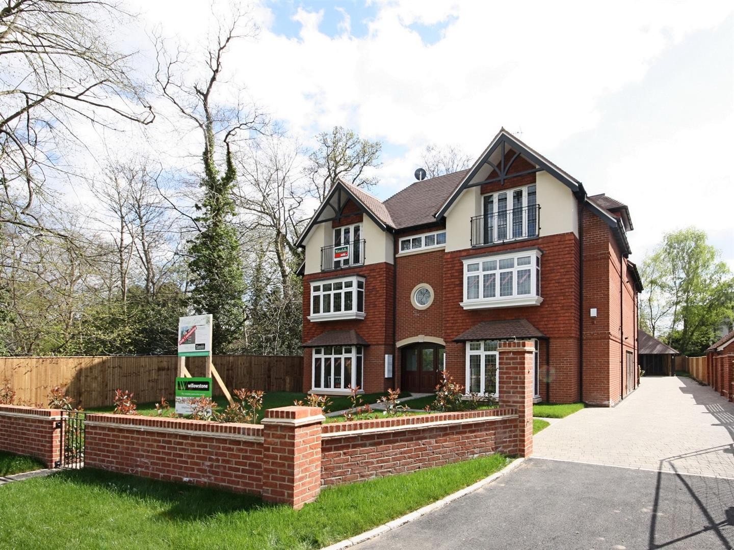 Guildford House Builder
